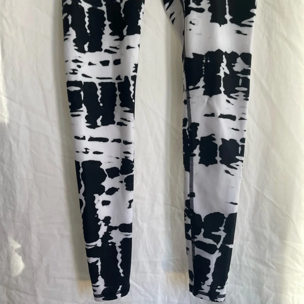 Alo Yoga Airbrush Legging Tie Dye High Waisted Sculpting Yoga Pants Size XS
